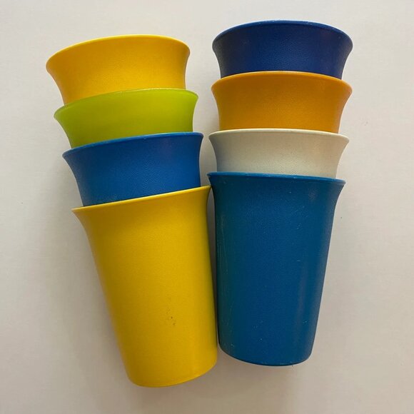 Vintage Tupperware Plastic Tumbler Cups - Picture 1 of 5